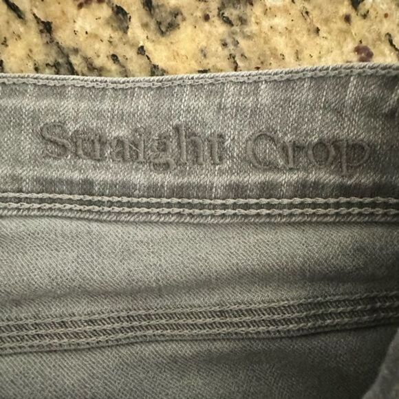 VINTAGE! JORDACHE  Women’s Black Wash Straight Crop Jeans - Size 4 - Picture 7 of 7